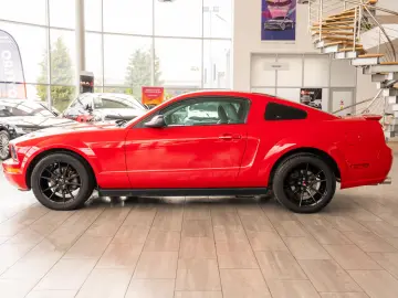 Ford Mustang 4.0 V6 12v Automat