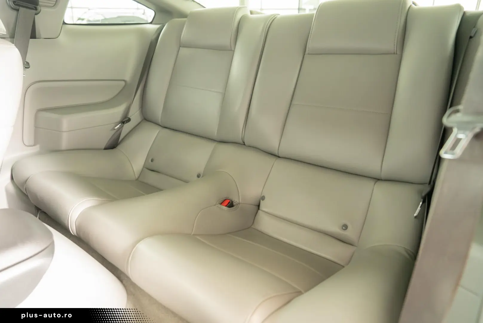 Ford Mustang 4.0 V6 12v Automat