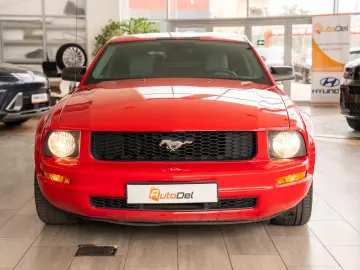 Ford Mustang 4.0 V6 12v Automat