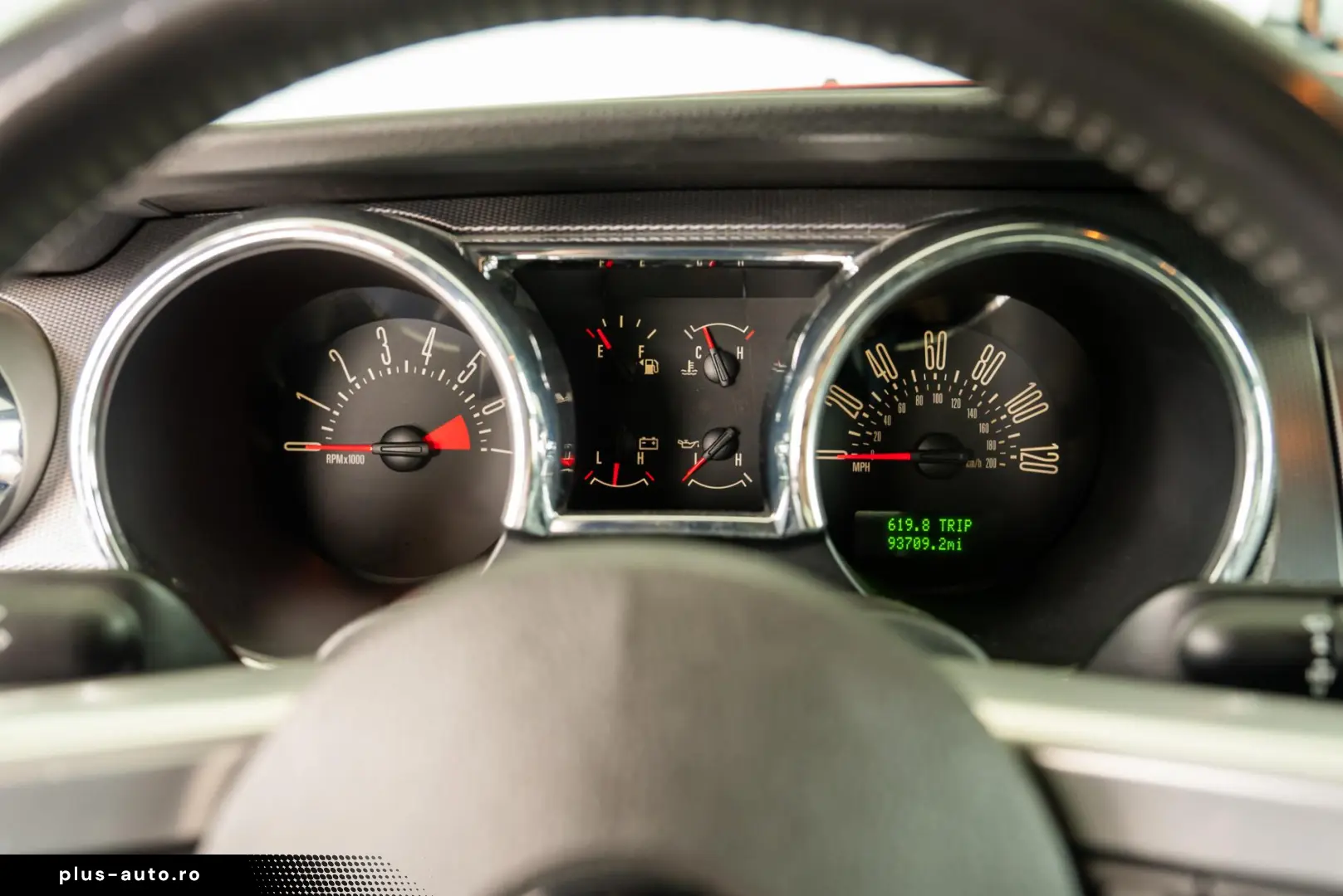 Ford Mustang 4.0 V6 12v Automat