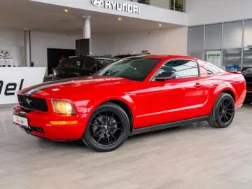 Ford Mustang 4.0 V6 12v Automat