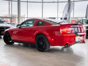 Ford Mustang 4.0 V6 12v Automat