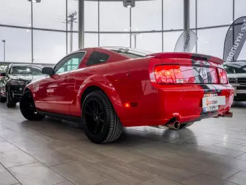 Ford Mustang 4.0 V6 12v Automat