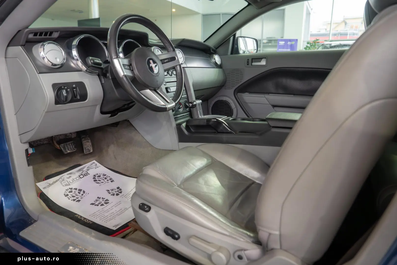 Ford Mustang 4.0 V6 12v Automat