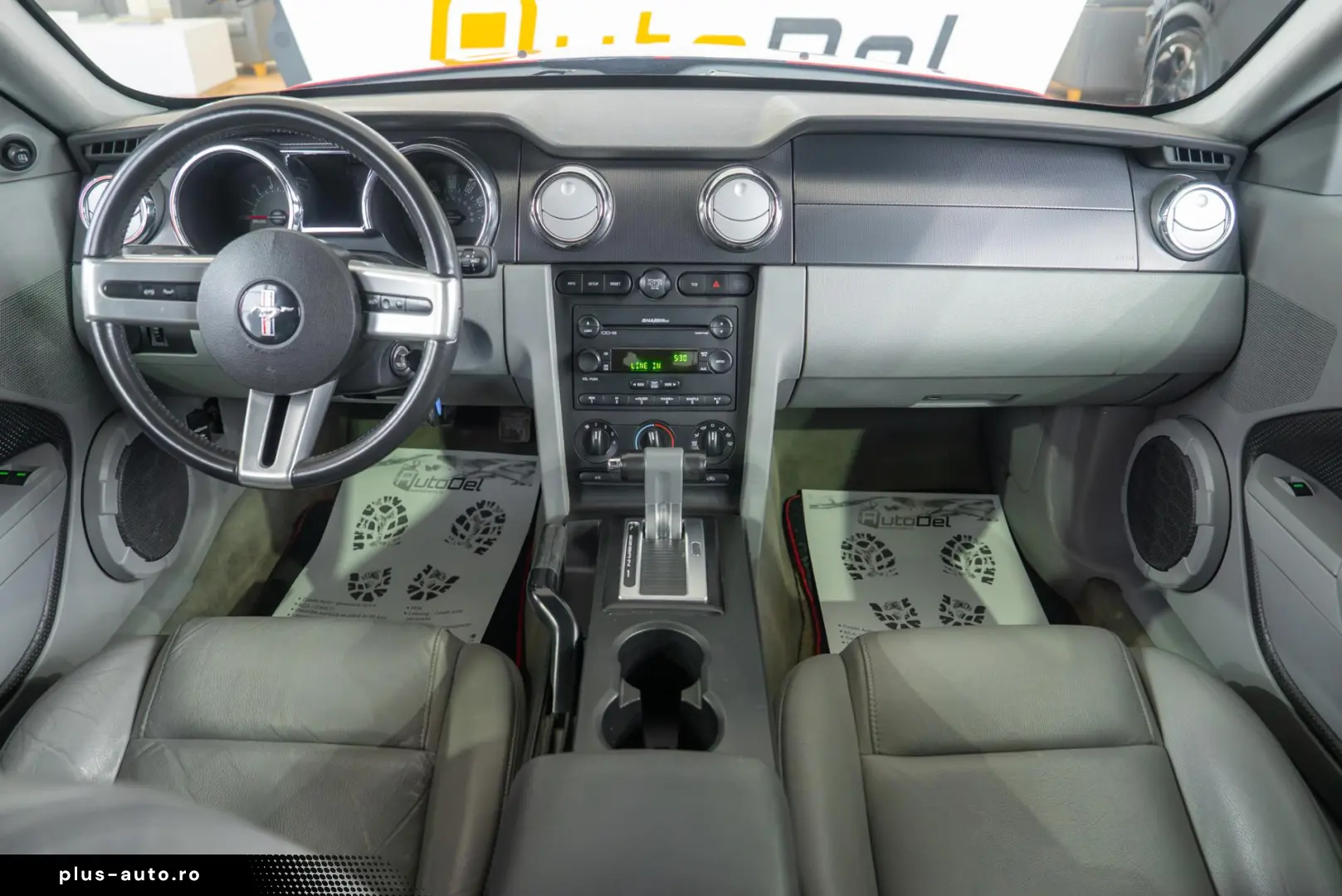 Ford Mustang 4.0 V6 12v Automat