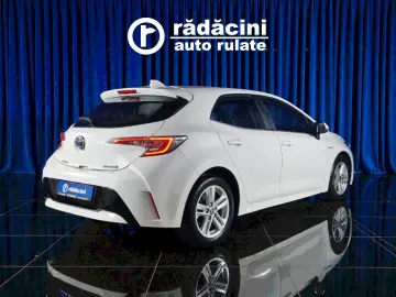 TOYOTA COROLLA DYNAMIC E-CVT 1.8i HYBRID 98CP 2020