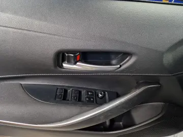 TOYOTA COROLLA DYNAMIC E-CVT 1.8i HYBRID 98CP 2020