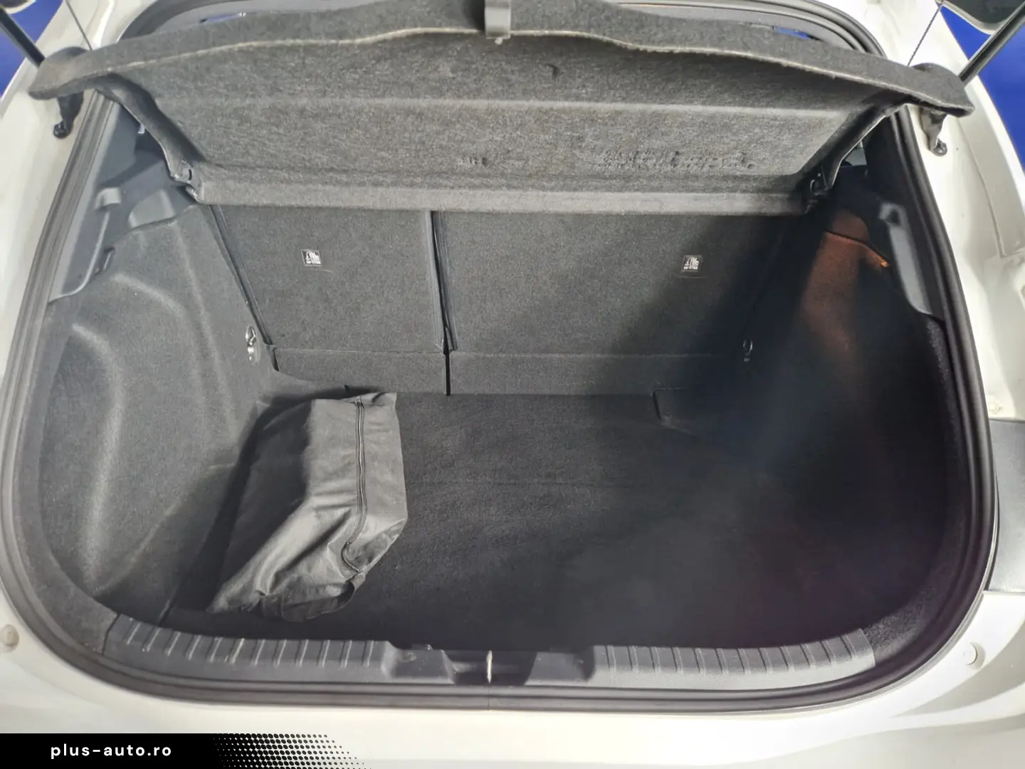 TOYOTA COROLLA DYNAMIC E-CVT 1.8i HYBRID 98CP 2020