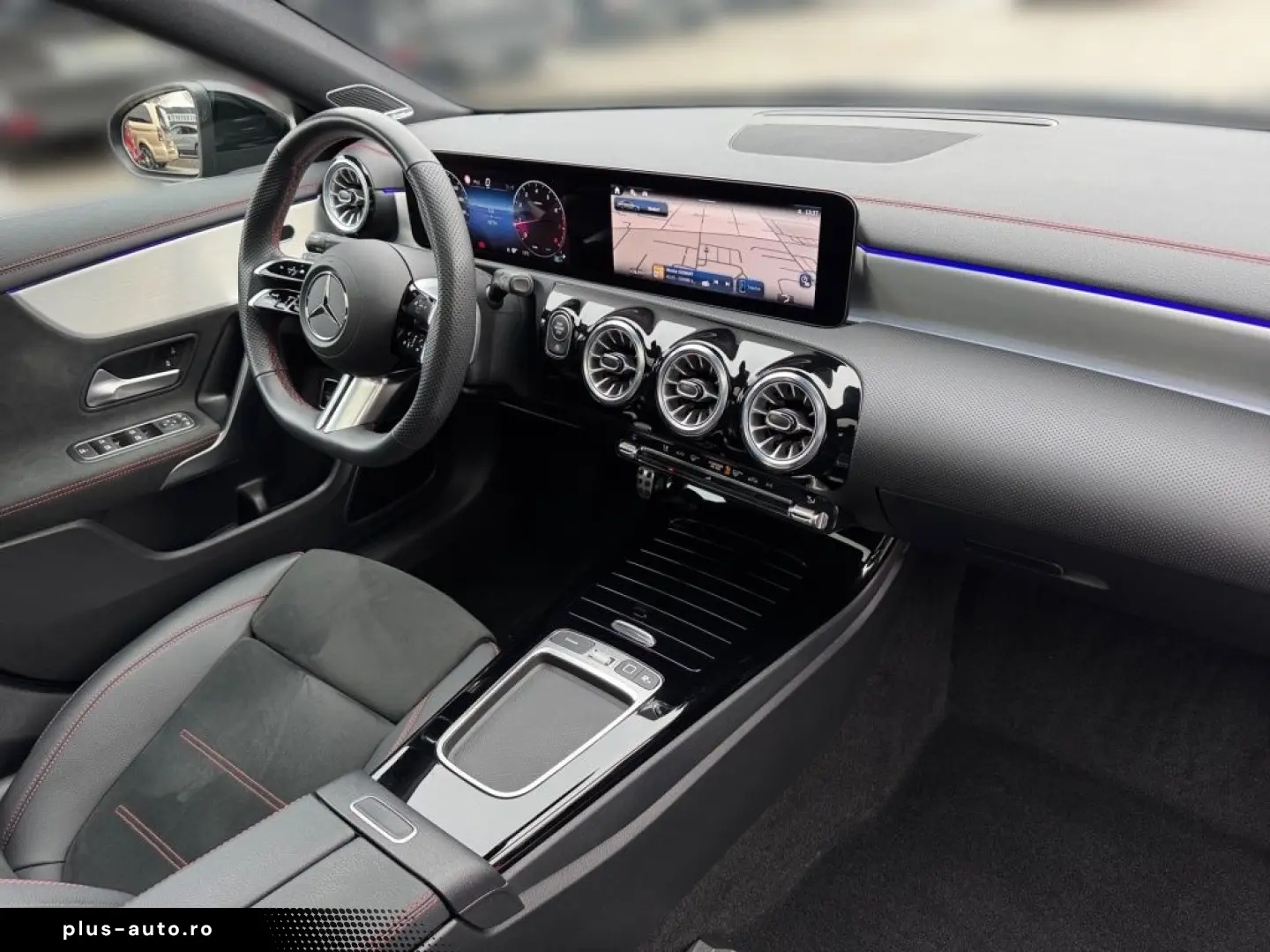 MERCEDES-BENZ CLA 200 Coupé AMG Night Pano AHK Burm DISTR 19