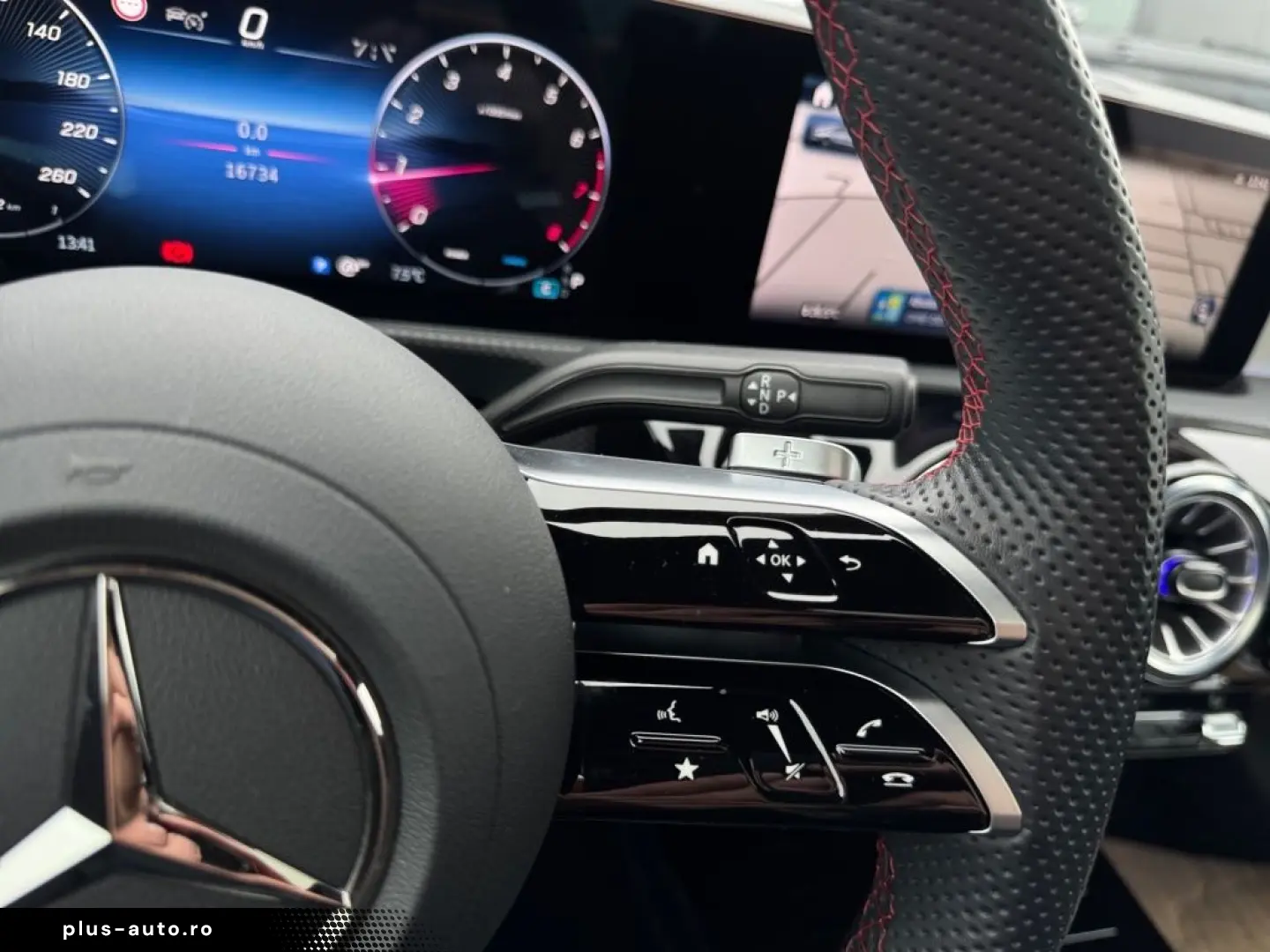 MERCEDES-BENZ CLA 200 Coupé AMG Night Pano AHK Burm DISTR 19