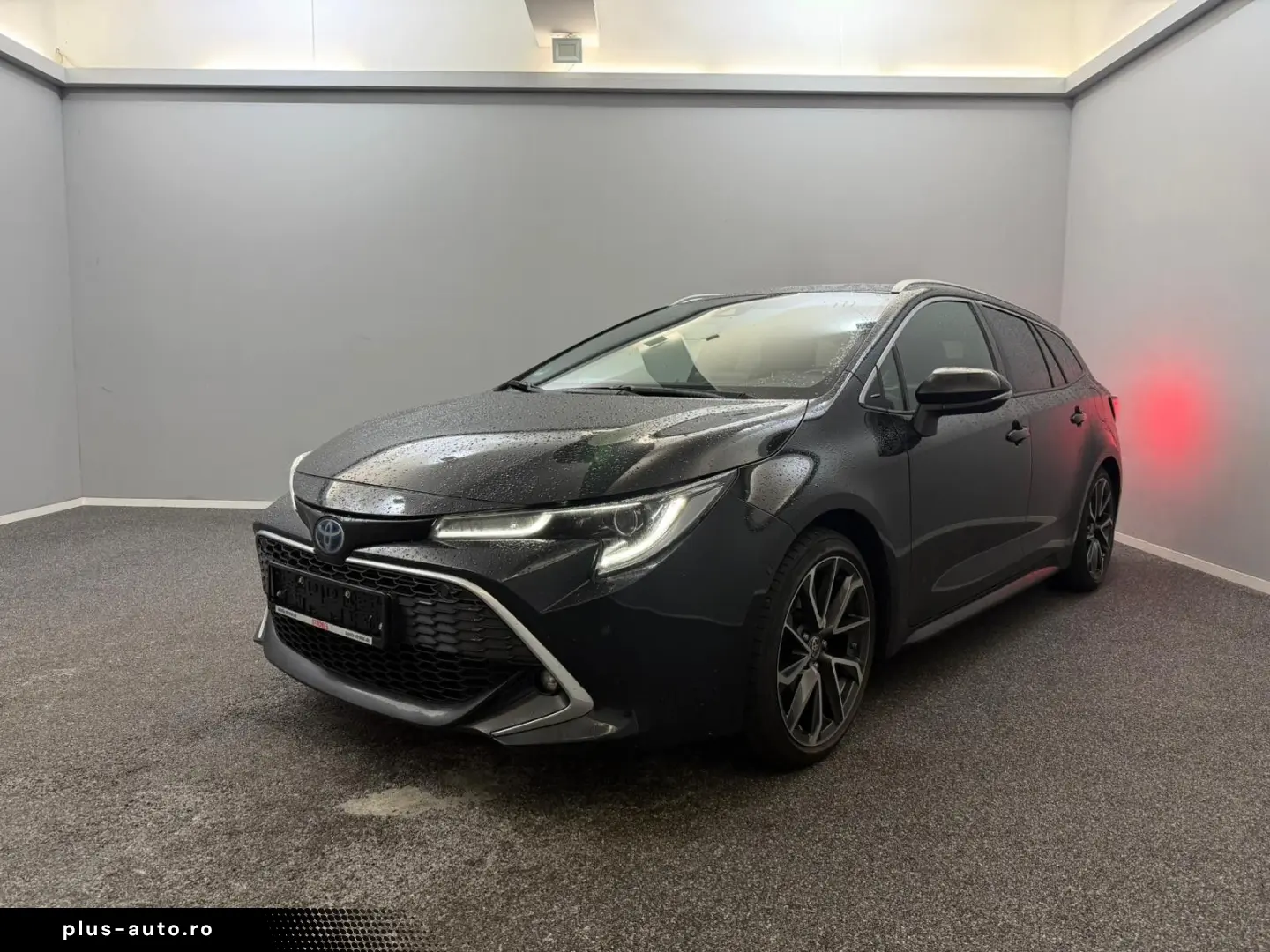 TOYOTA Corolla Touring Sports Hybrid