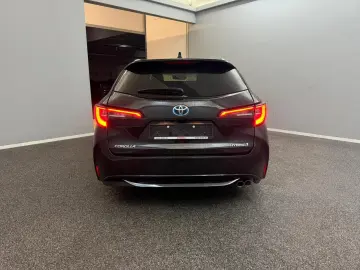 TOYOTA Corolla Touring Sports Hybrid