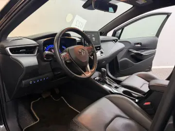 TOYOTA Corolla Touring Sports Hybrid