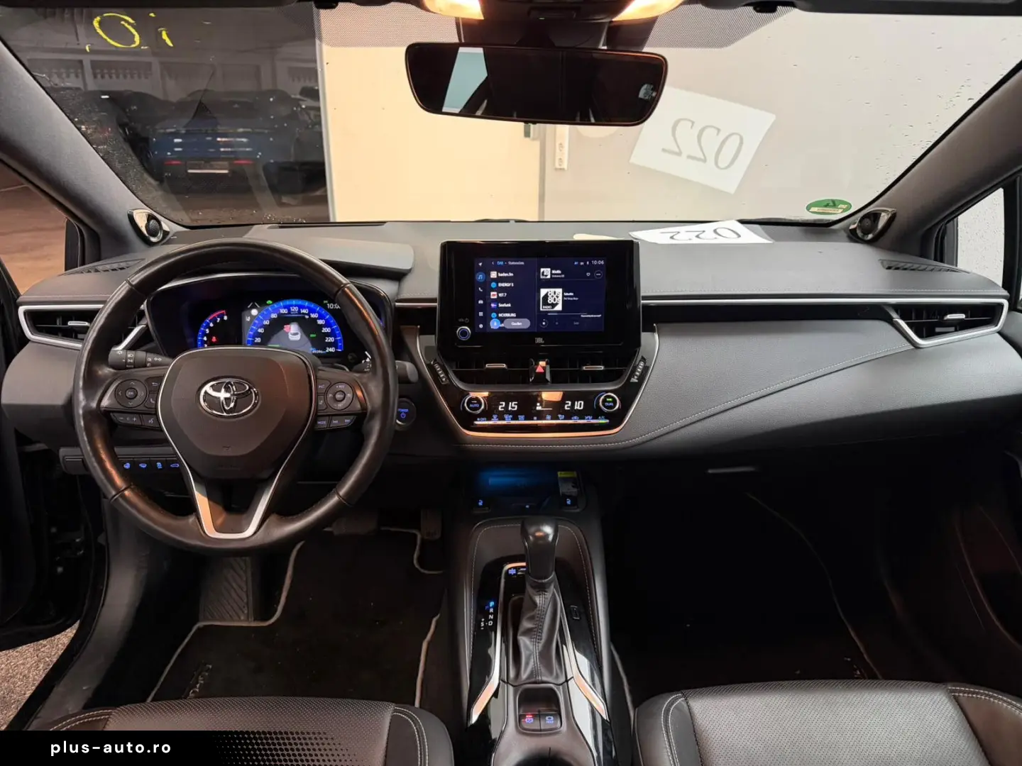 TOYOTA Corolla Touring Sports Hybrid