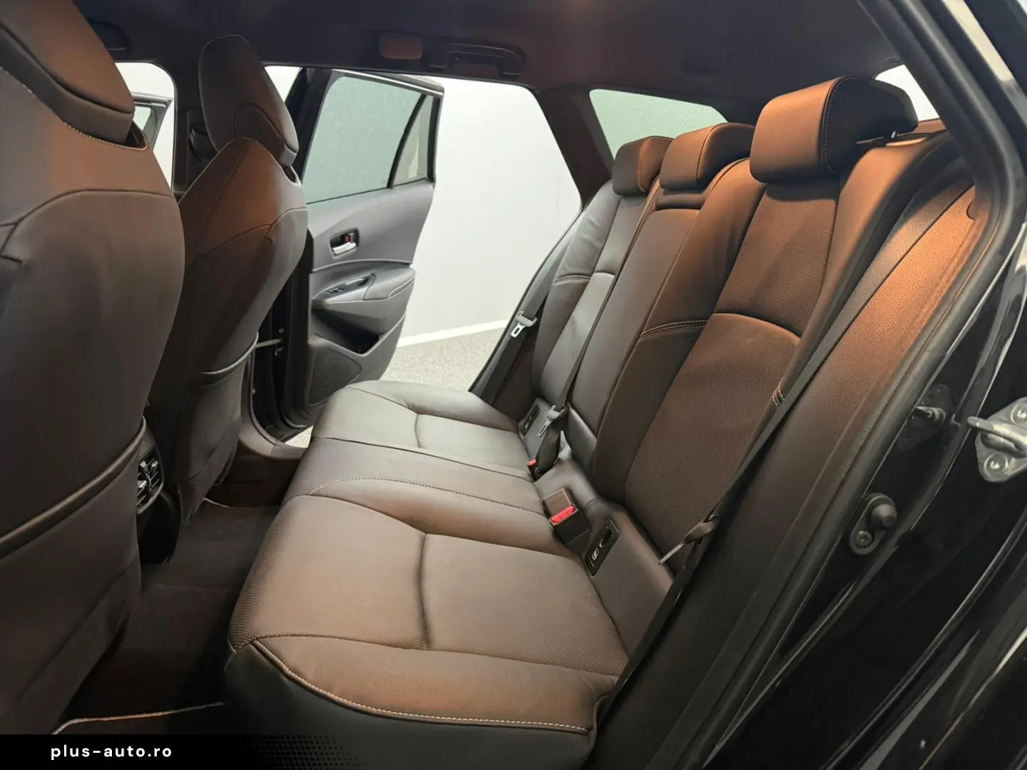 TOYOTA Corolla Touring Sports Hybrid