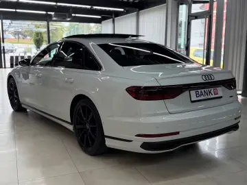 AUDI A8 50 TDI quattro S-Line PANO OLED B&O HD MATRI