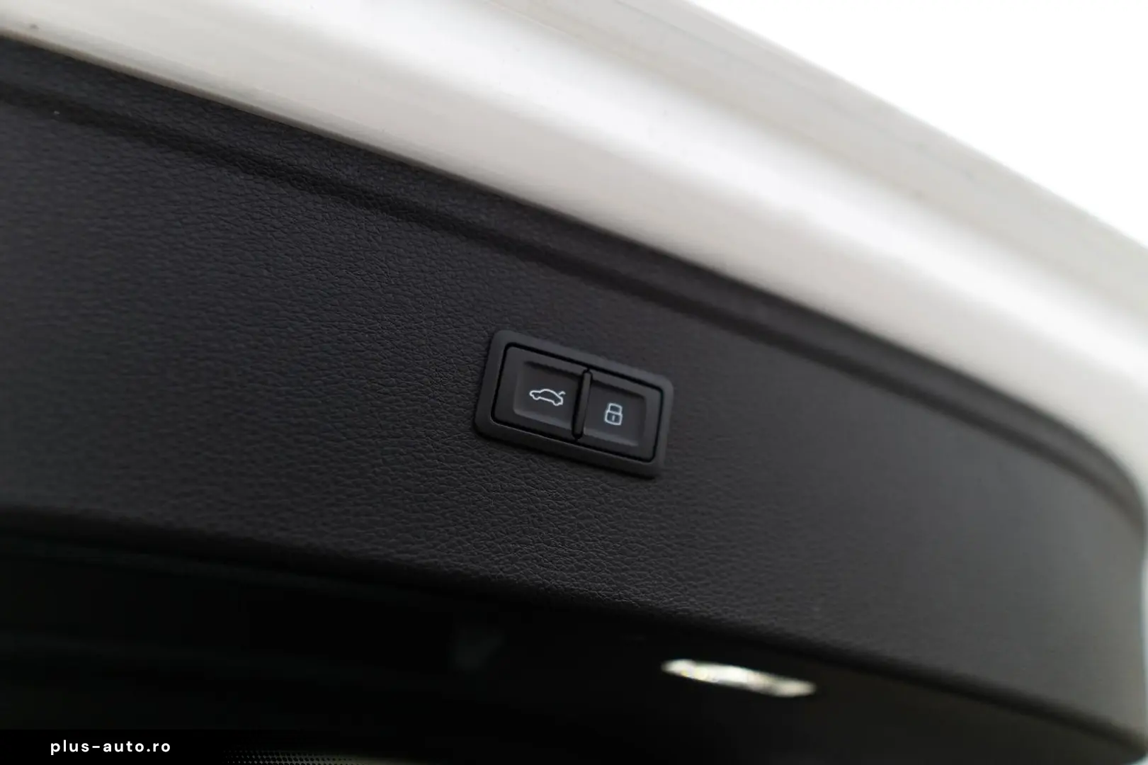 AUDI Q5 40 TFSI quattro S line Ambiente