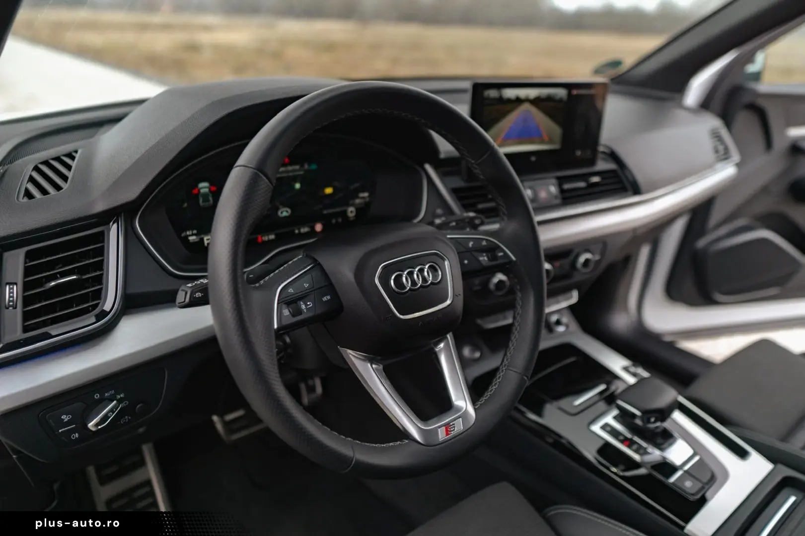 AUDI Q5 40 TFSI quattro S line Ambiente