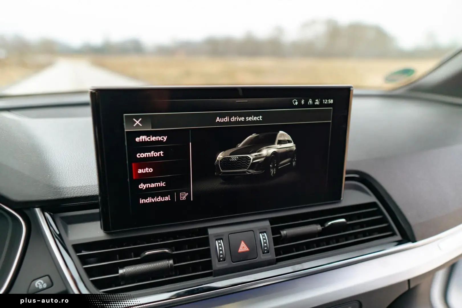 AUDI Q5 40 TFSI quattro S line Ambiente