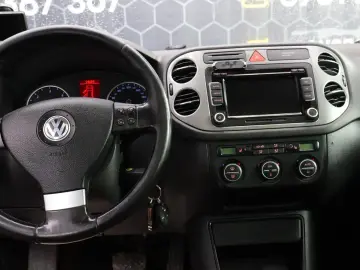 VW Tiguan Automat 4×4 Panoramic