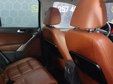 VW Tiguan Automat 4×4 Panoramic