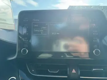 TOYOTA C-HR 1.8 Flow HEV