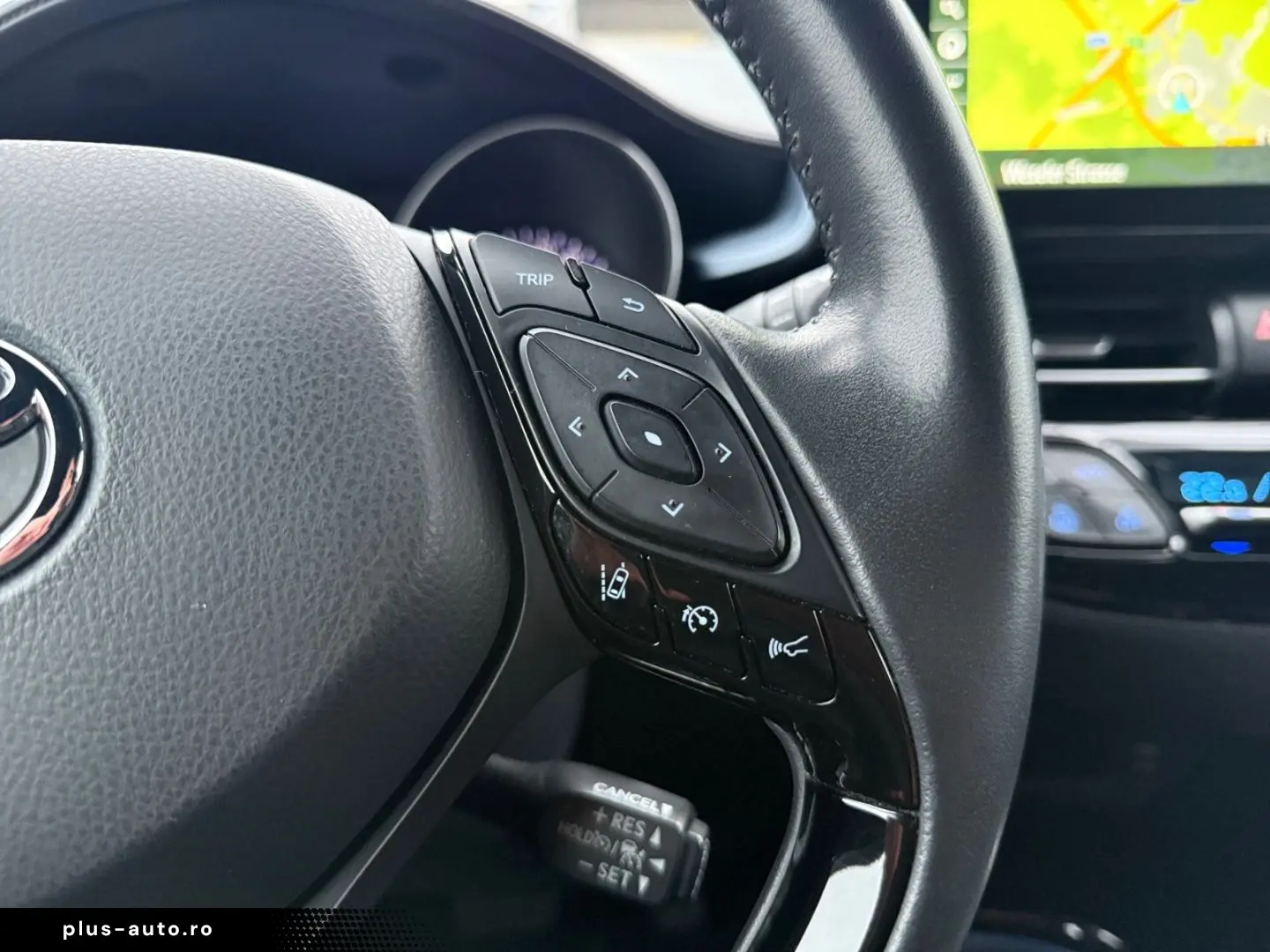 TOYOTA C-HR 1.8 Hybrid Team D