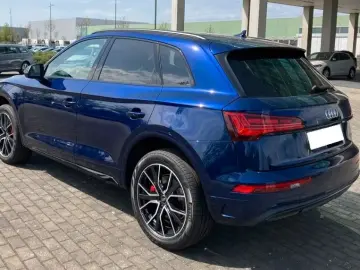 AUDI Q5 40 TDI Quattro S-tronic S-Line