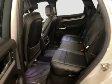 PORSCHE Cayenne E-Hybrid PanoSD HUD Bose 1. Hand ACC