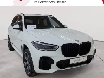 BMW X5 xDrive45e M-SPORT AHK LEDER PANO