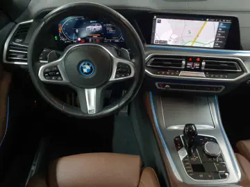 BMW X5 xDrive45e M-SPORT AHK LEDER PANO