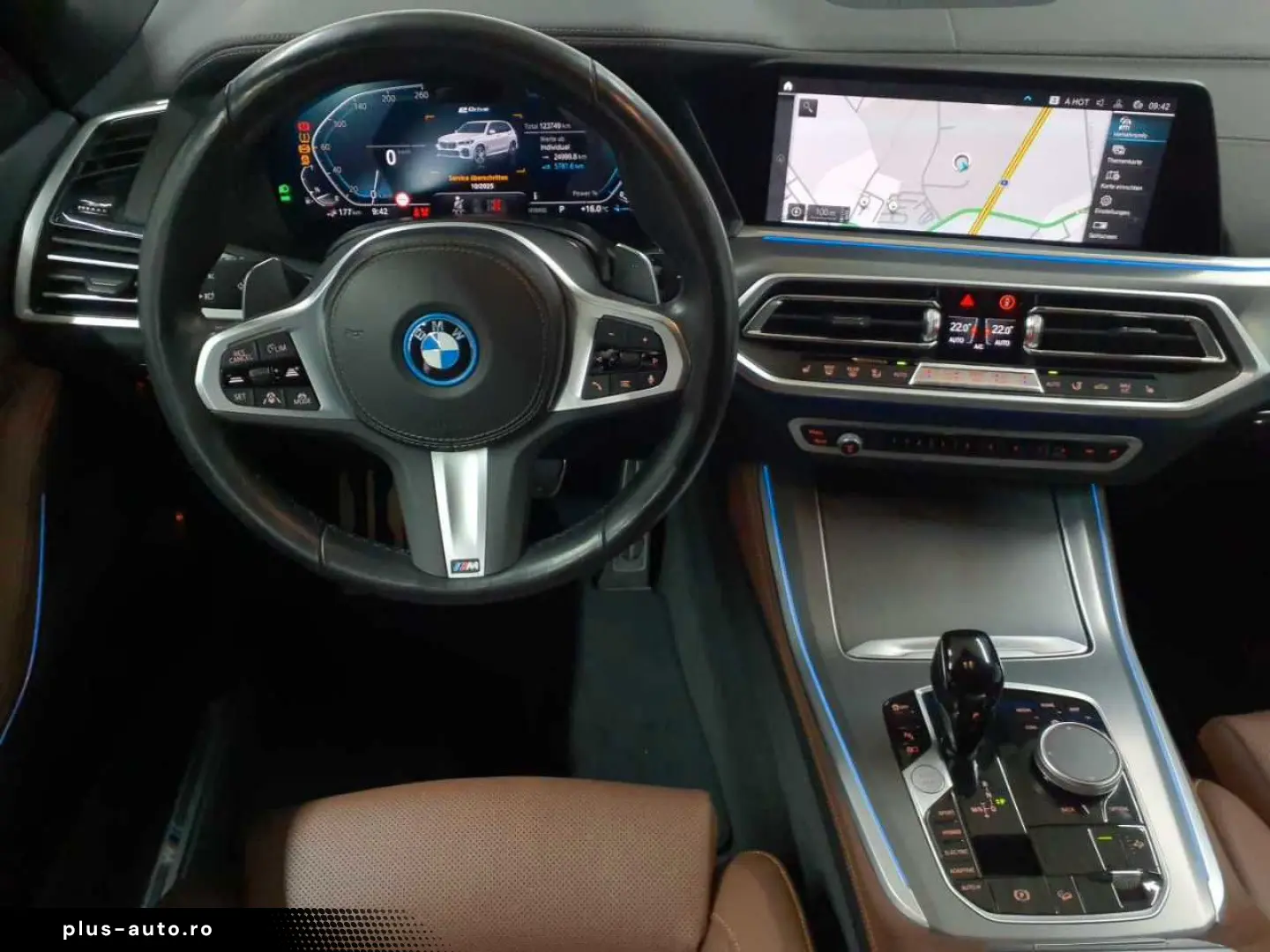 BMW X5 xDrive45e M-SPORT AHK LEDER PANO