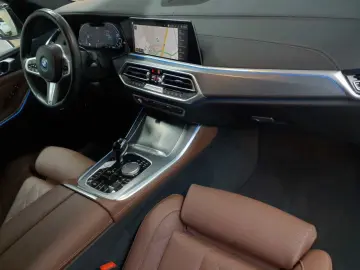 BMW X5 xDrive45e M-SPORT AHK LEDER PANO