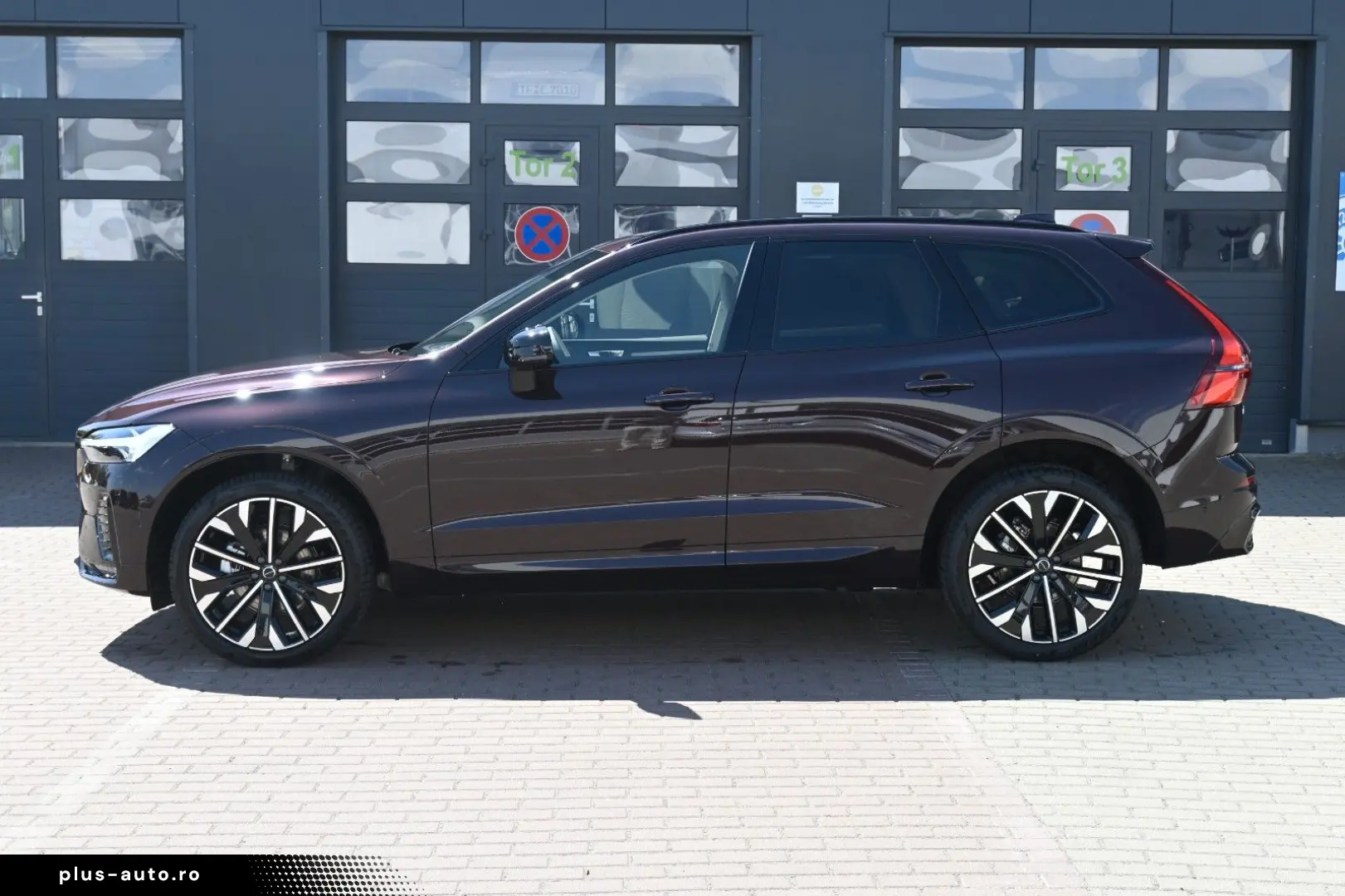 VOLVO XC60 B5 B AWD Plus Dark FSHZG PANO 360  ACC