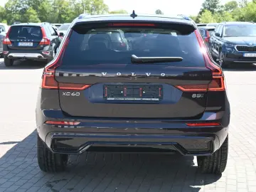 VOLVO XC60 B5 B AWD Plus Dark FSHZG PANO 360  ACC