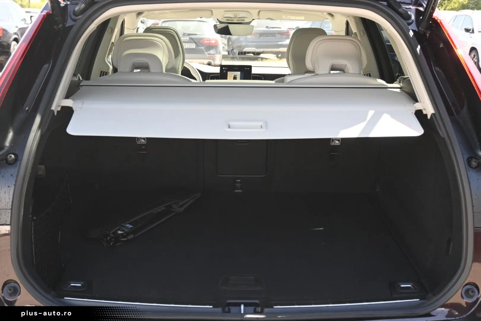 VOLVO XC60 B5 B AWD Plus Dark FSHZG PANO 360  ACC