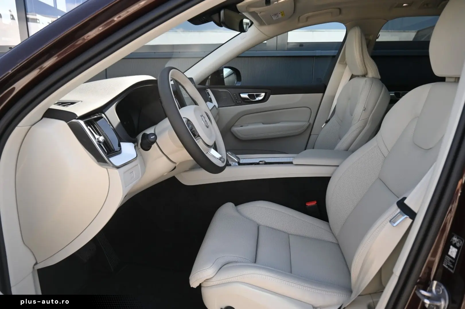 VOLVO XC60 B5 B AWD Plus Dark FSHZG PANO 360  ACC