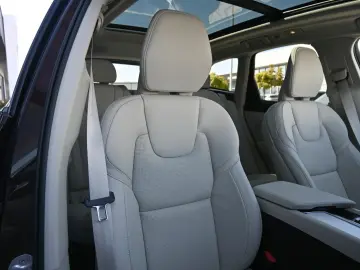 VOLVO XC60 B5 B AWD Plus Dark FSHZG PANO 360  ACC