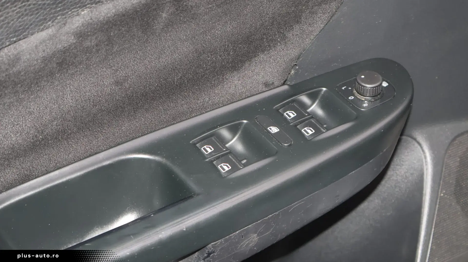 VW Passat Limuzina Automat Benzina