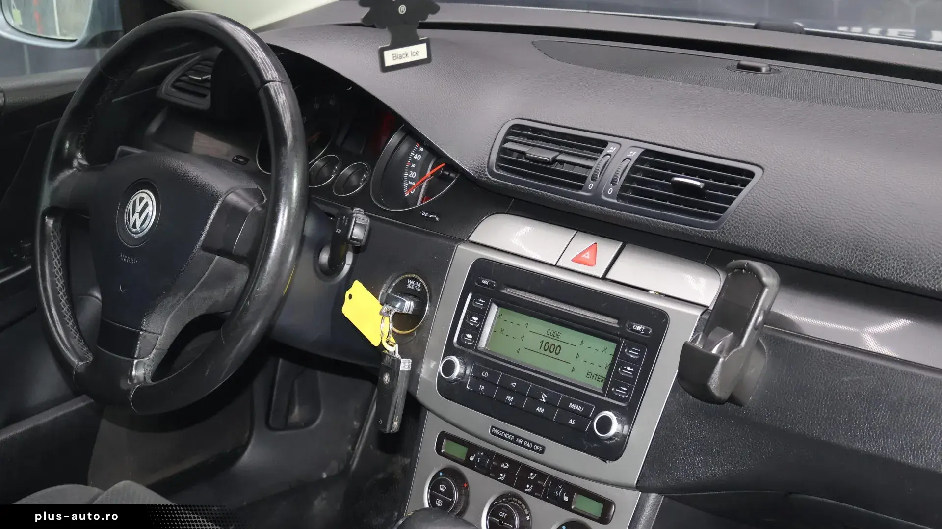 VW Passat Limuzina Automat Benzina