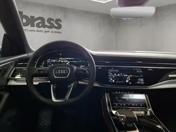 AUDI Q8 SUV 45 TDI quattro 170(231) kW(PS) tiptronic