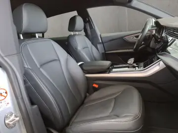 AUDI Q8 SUV 45 TDI quattro 170(231) kW(PS) tiptronic