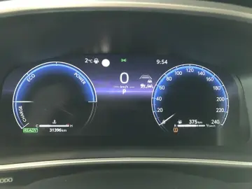 TOYOTA Corolla Cross Hybrid