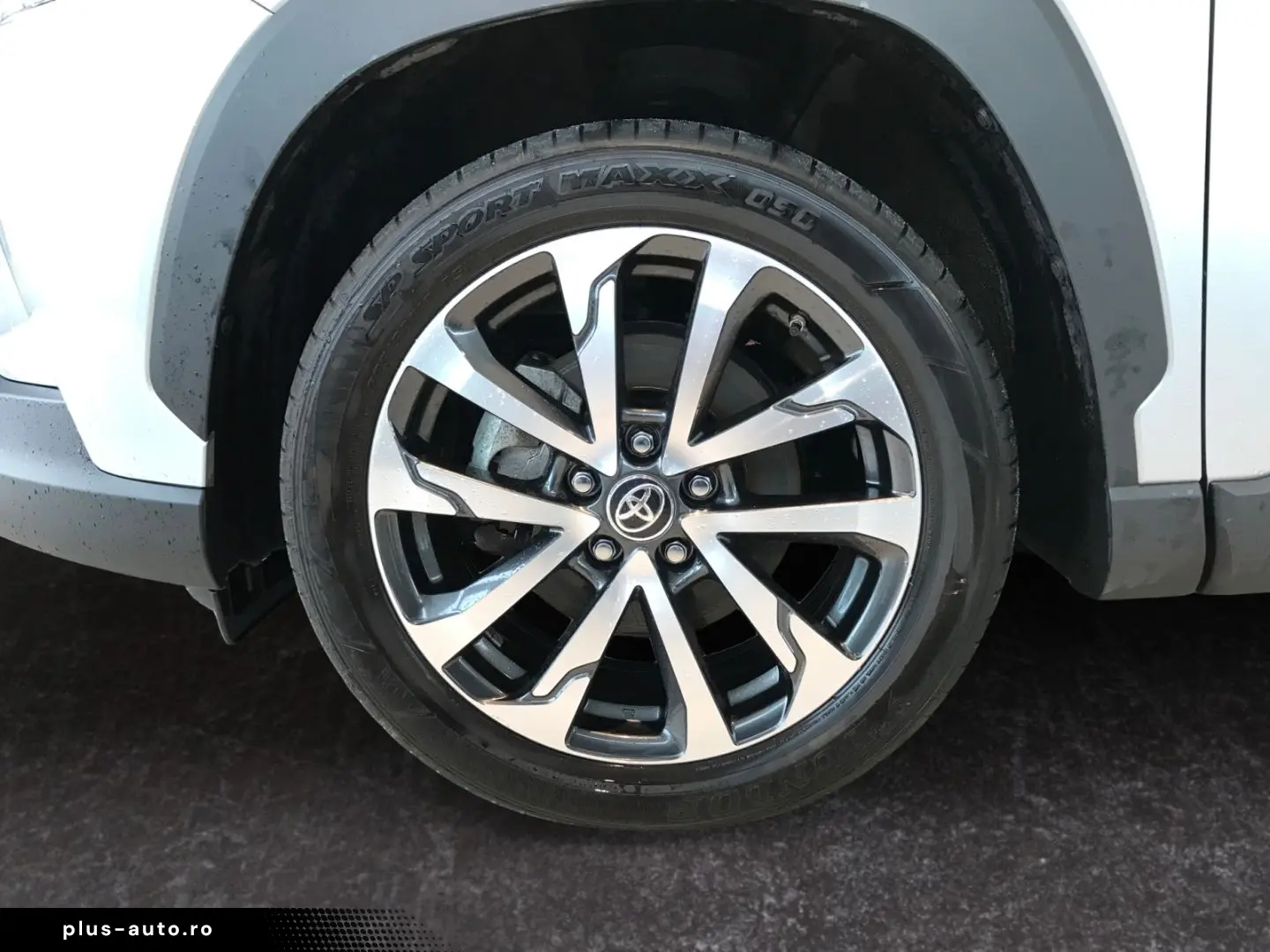 TOYOTA Corolla Cross Hybrid