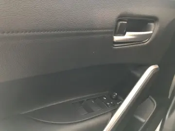 TOYOTA Corolla Cross Hybrid