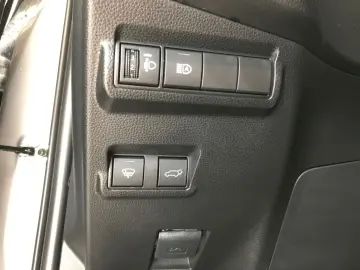 TOYOTA Corolla Cross Hybrid