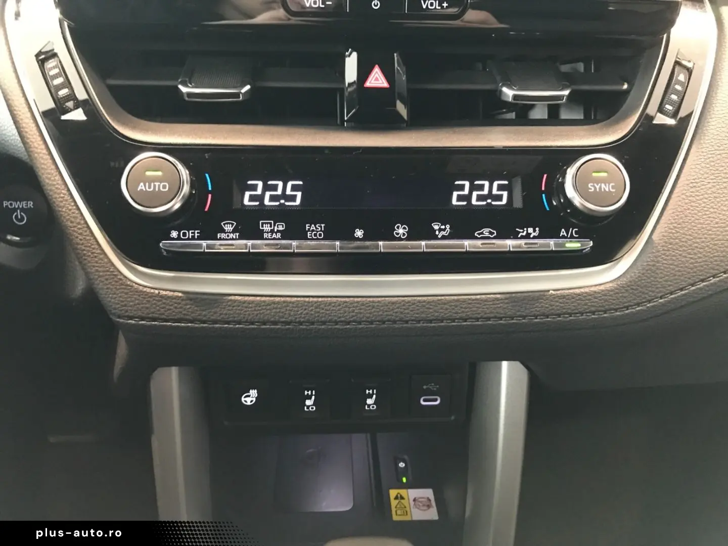 TOYOTA Corolla Cross Hybrid