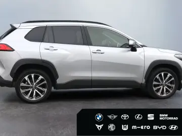 TOYOTA Corolla Cross Hybrid