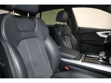 AUDI Q8 55 TFSI quattro B&O Pano Matrix