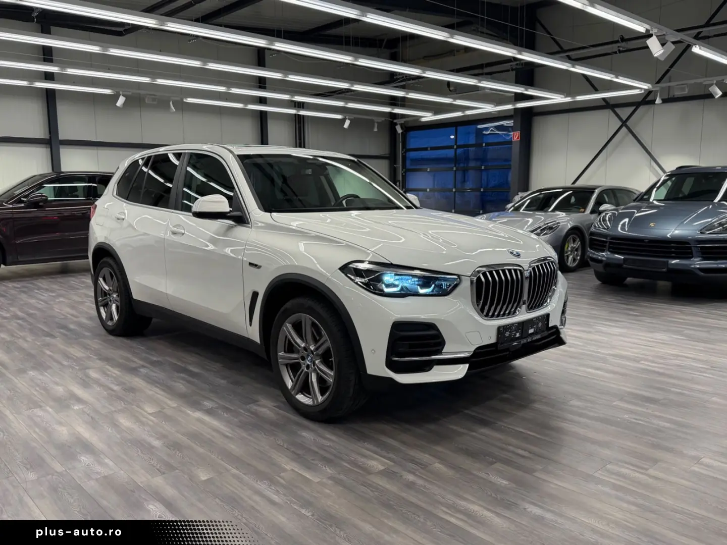 BMW X5 xDrive 45 e HUD Panorama Leder Braun